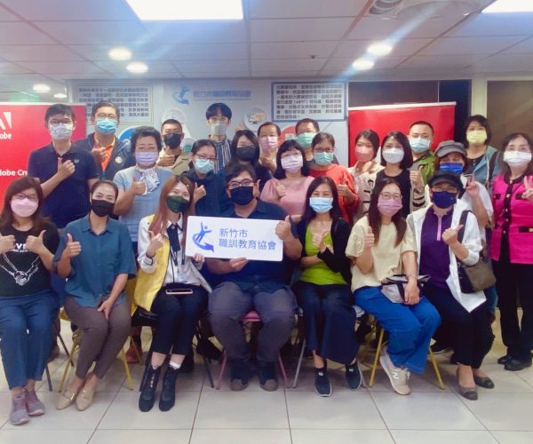 LINE_ALBUM_20221112_221112_33